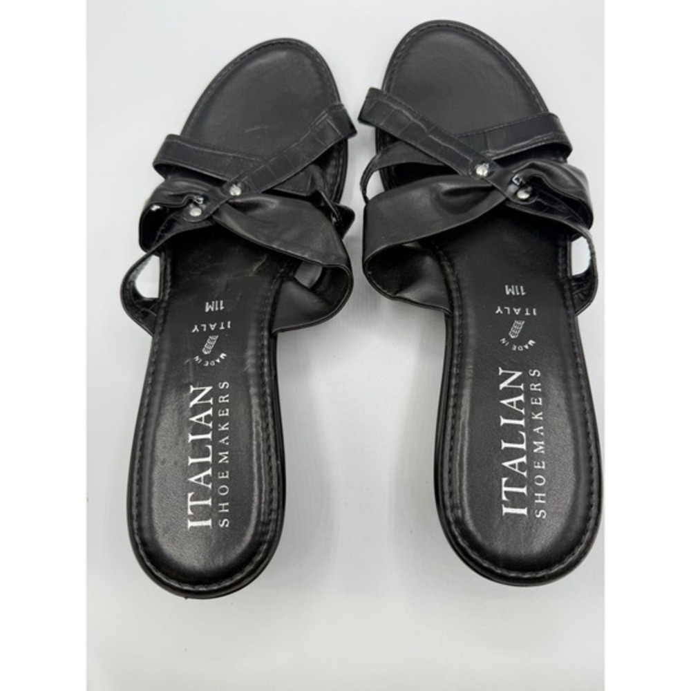 Italian Shoemakers Women 11M Black Leather Mule Open Toe SlipOn Platform Sandals